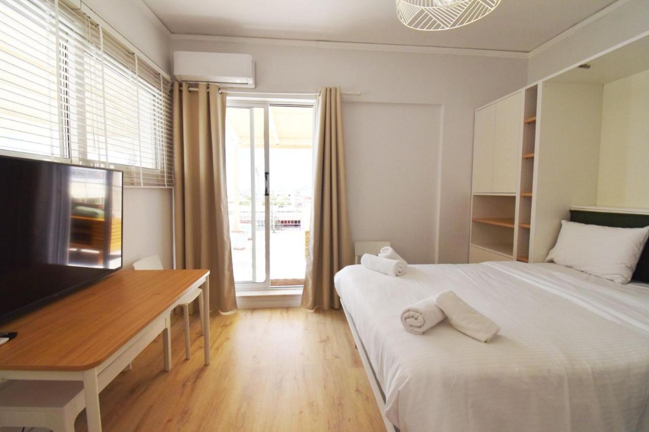 Penthouse Nea Smirni Apartment Athena Bagian luar foto